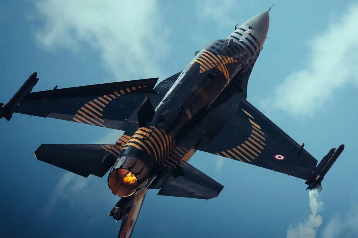 Major Airlift Services Contract Awarded